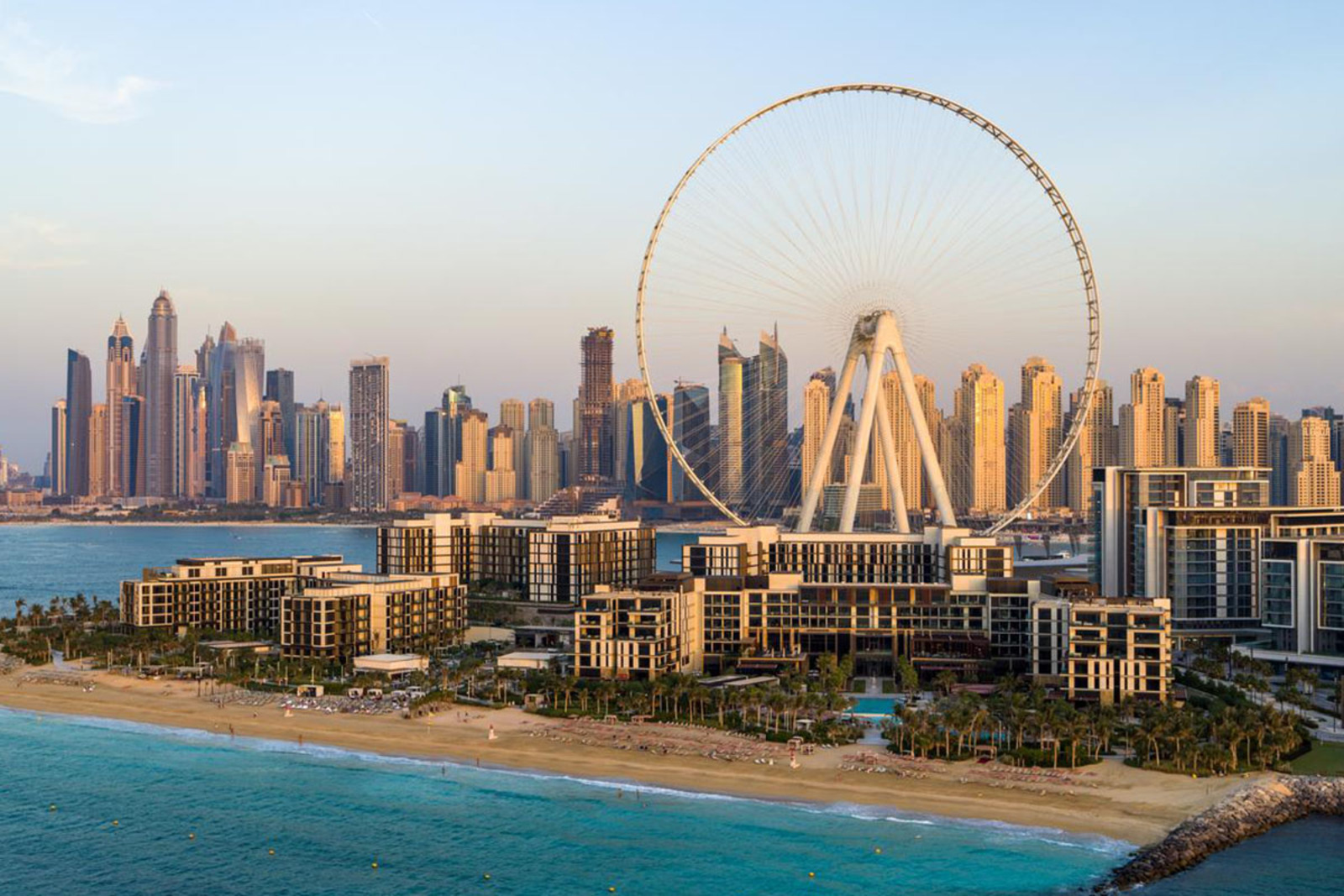 Абу даби сколько. Эмират Дубай. Caesars Palace Dubai 5. Blue Waters Дубай.